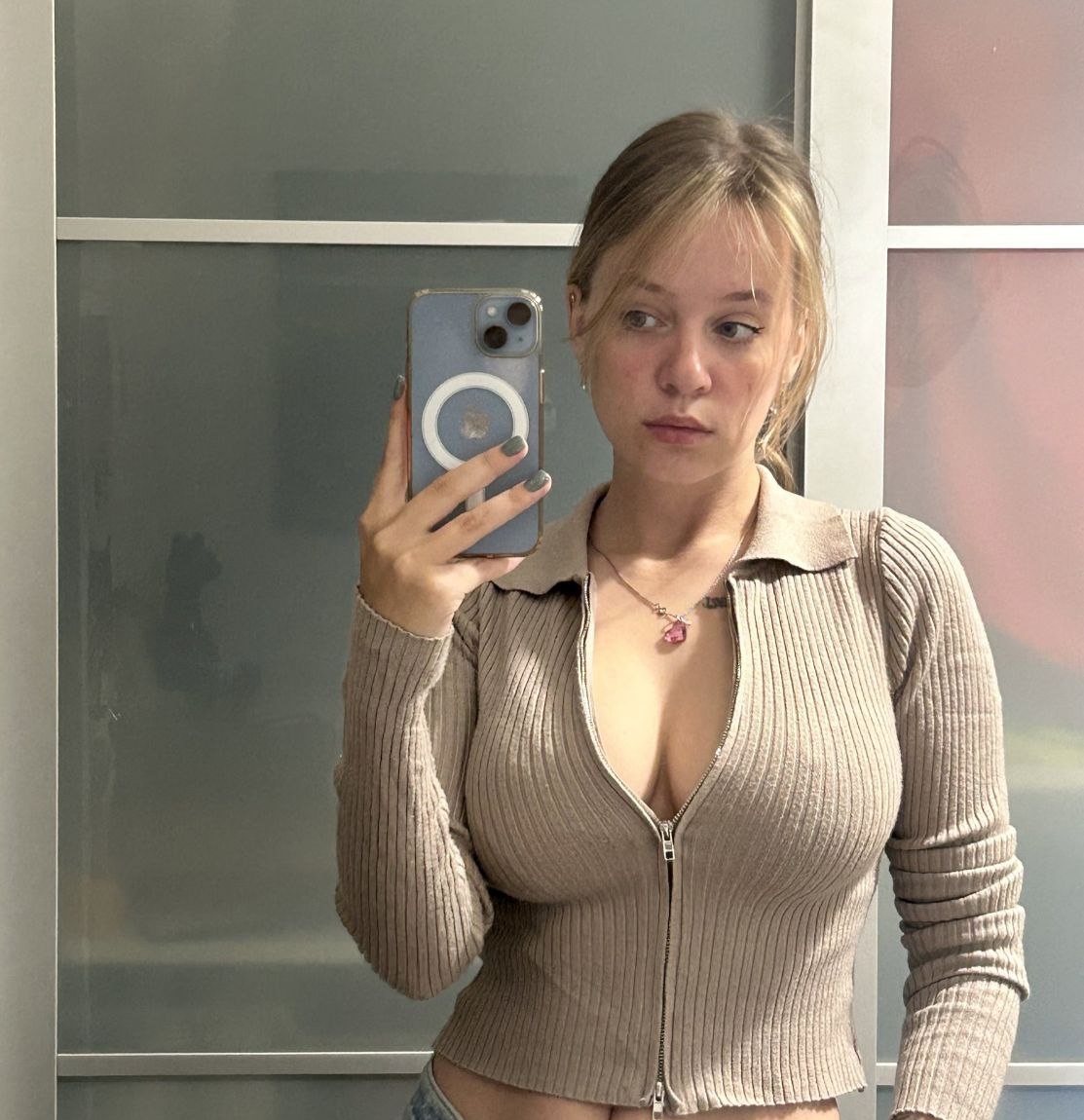 Маруся привлекательная девушка из Ашитково цена от 3000 руб