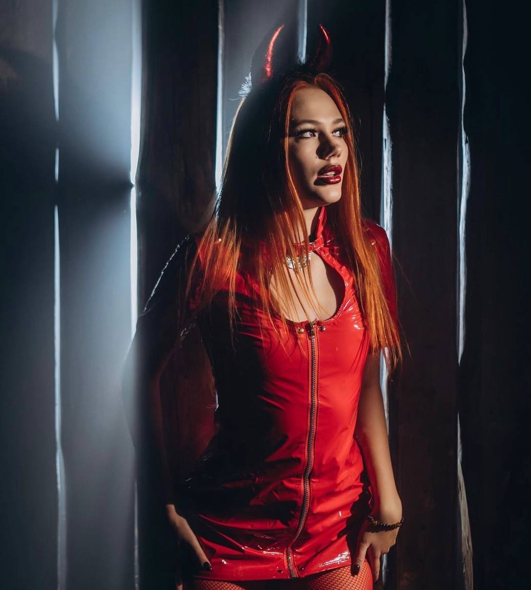 Дамира привлекательная девушка из Ашитково цена от 4000 руб